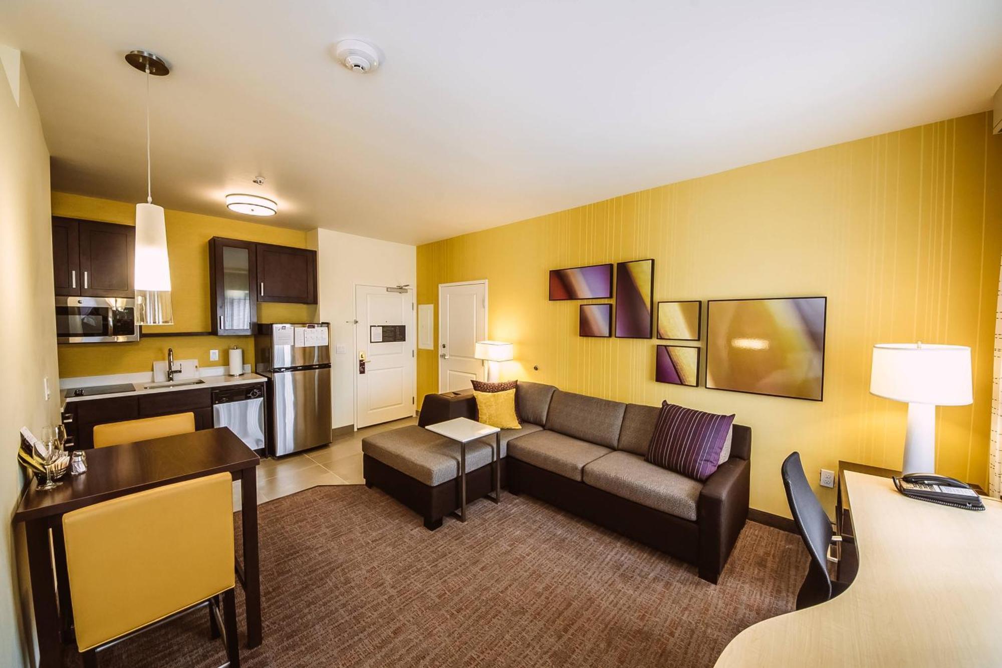 Hotel By Marriott Harlingen